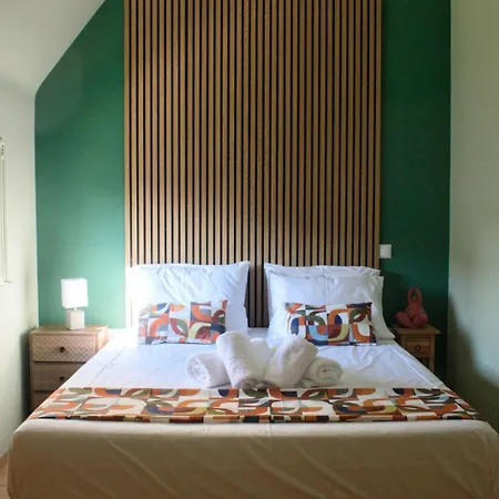 Gargaretta Wildflower 3 Apartment *